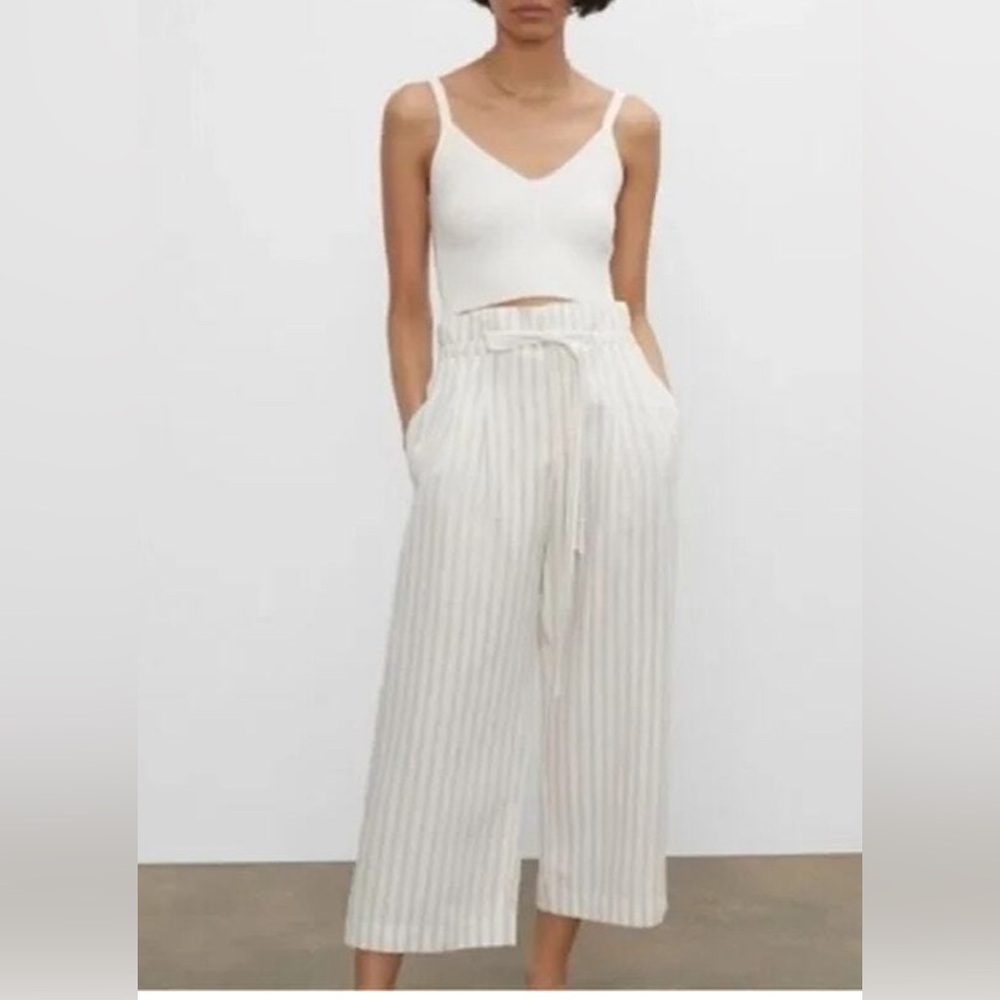 CLUB MONACO
Anreannah Wide Leg pin stripe - Picture 5 of 11